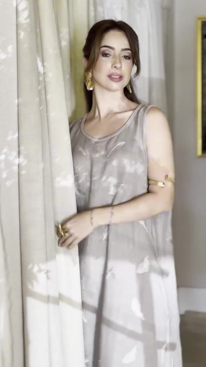 Editorial em cena